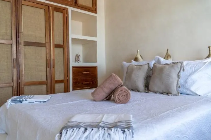 Villa Saadhu With Fantastic Oceanview Isla Mujeres
