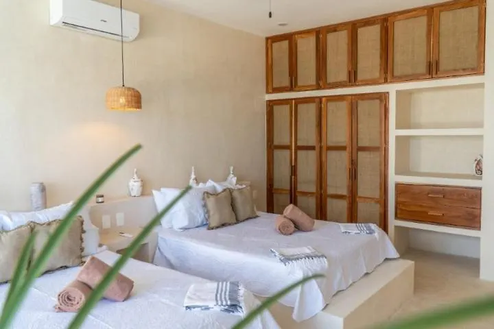 Villa Saadhu With Fantastic Oceanview Isla Mujeres