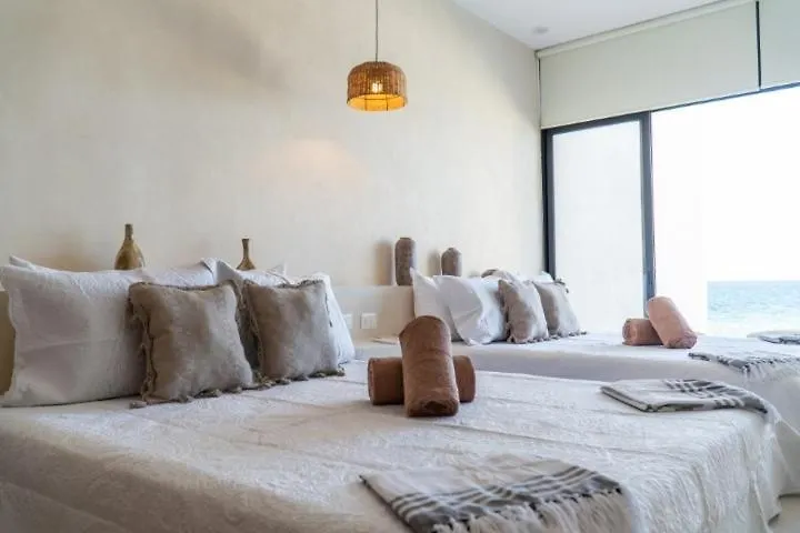 Villa Saadhu With Fantastic Oceanview Isla Mujeres