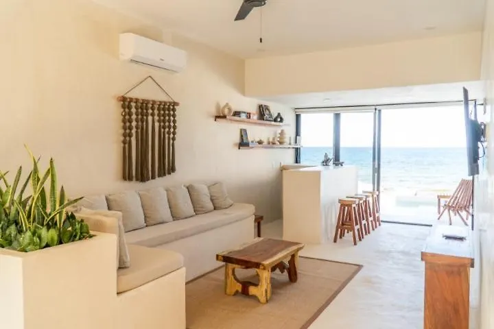 Villa Saadhu With Fantastic Oceanview Isla Mujeres