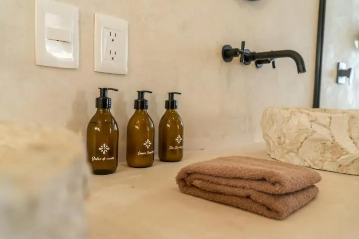 Villa Saadhu With Fantastic Oceanview Isla Mujeres