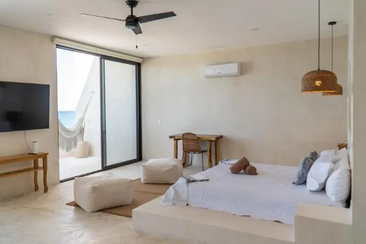 Villa Saadhu With Fantastic Oceanview Isla Mujeres