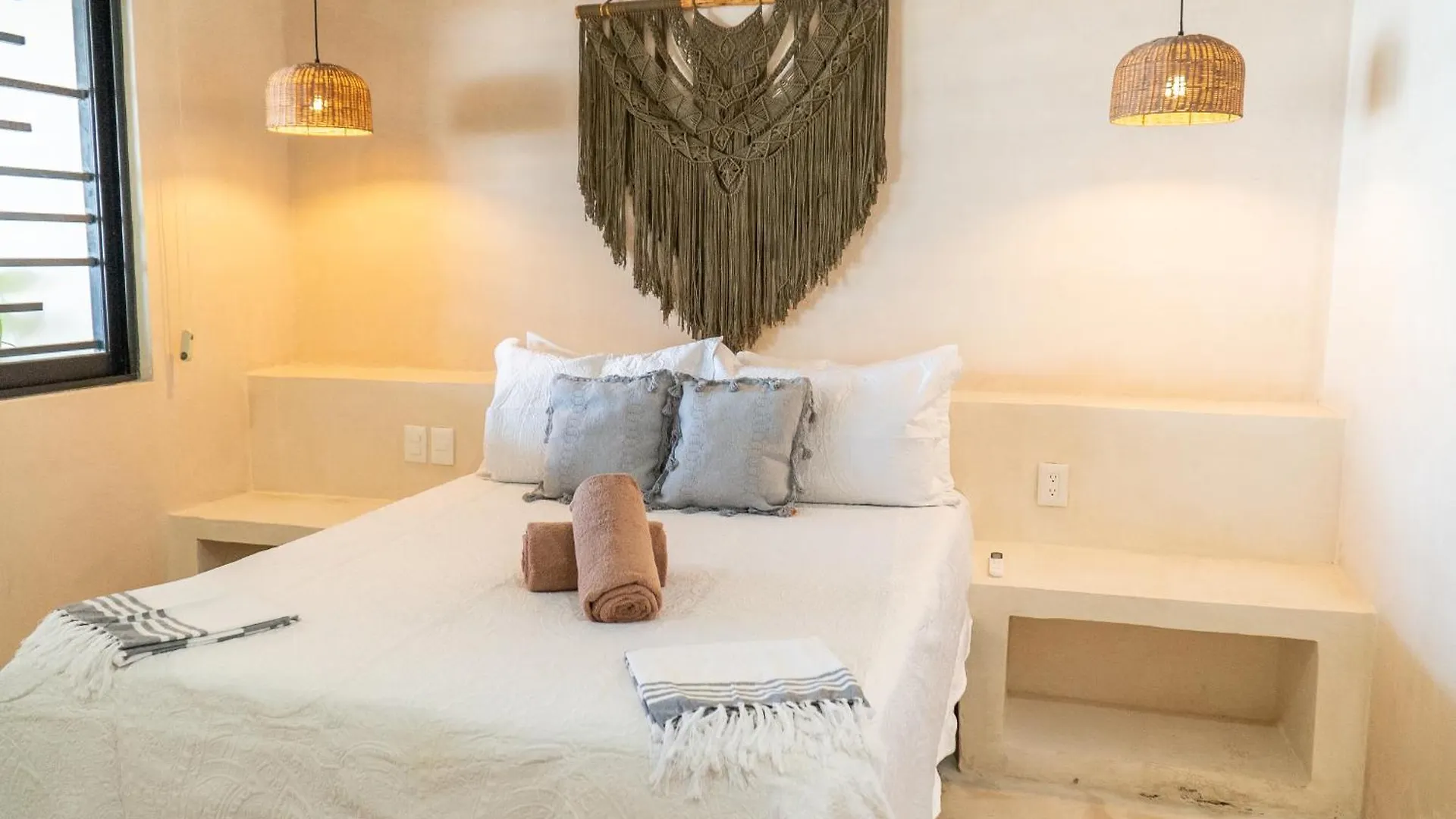 Villa Saadhu With Fantastic Oceanview Isla Mujeres